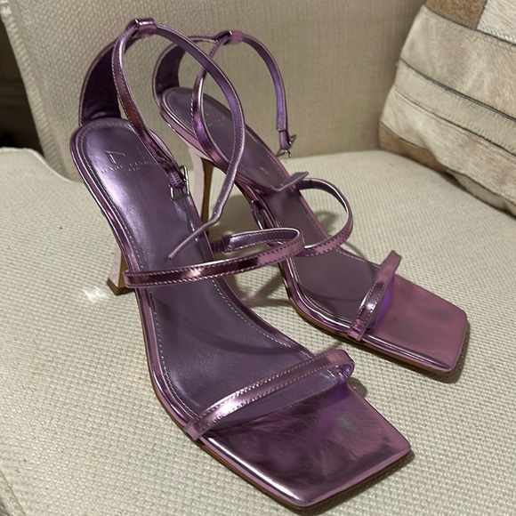 Worn once metallic purple heels - Picture 2 of 7